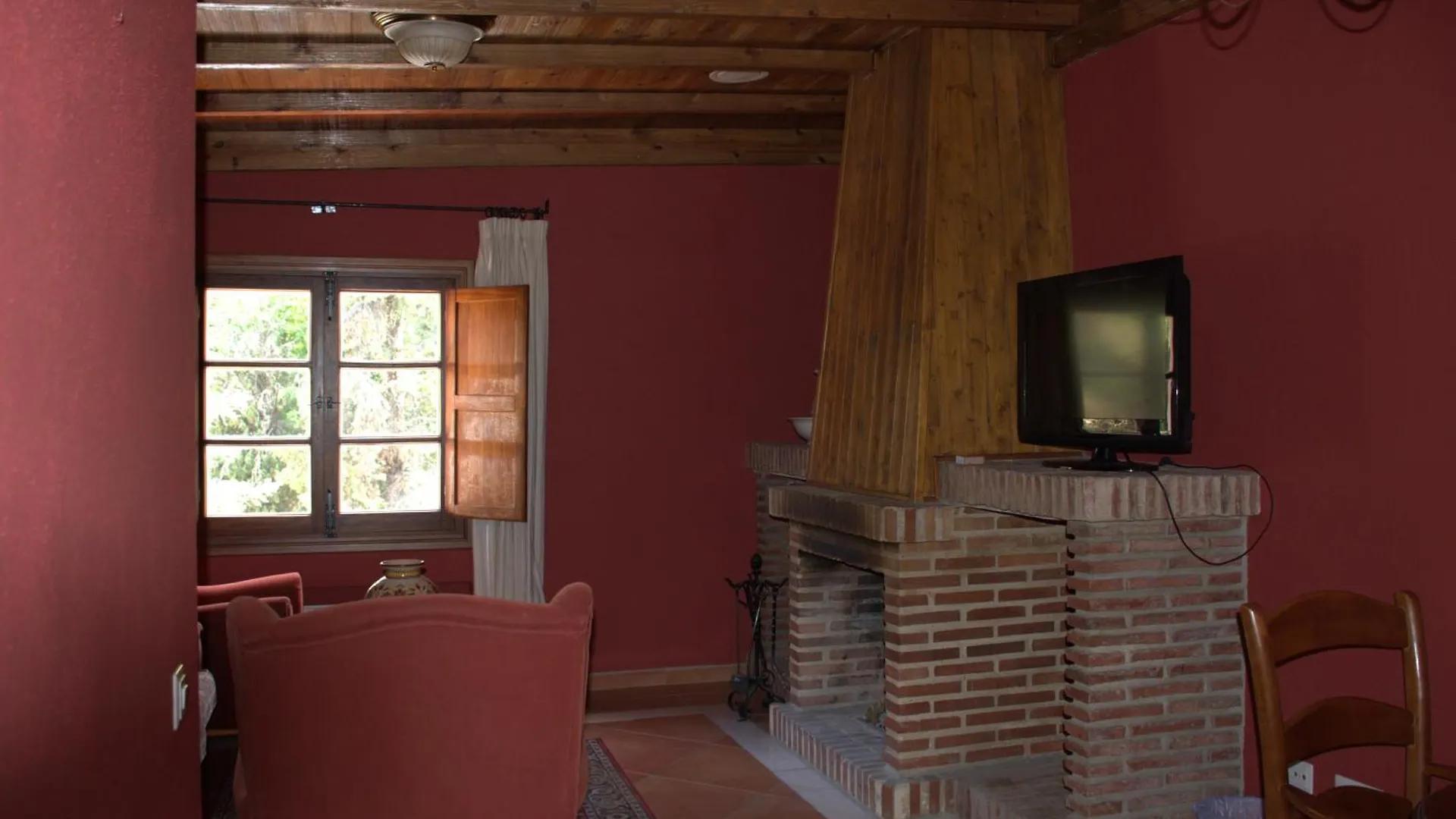 Hotel El Refugio De Juanar Ojén 3*,